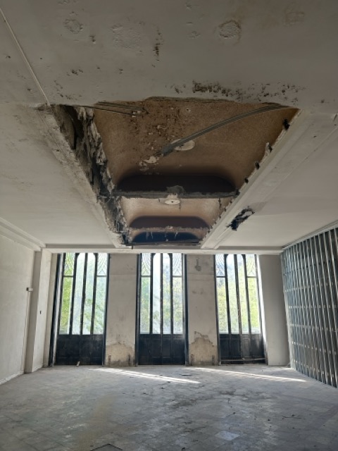 Interior del edificio, 2026